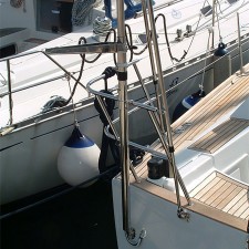 support-antenne-et-radar-gibi-marine-2.jpg