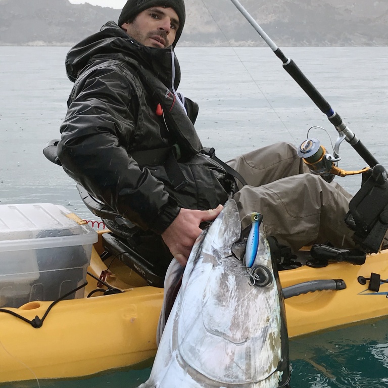 Thon pris avec un Mag Popper Yo-Zuri lors de son premier essai en France !