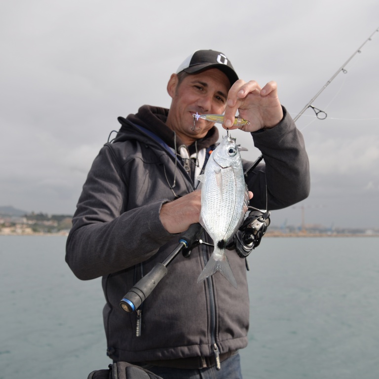 Nouveautés leurres 2022 : une sélection pour pêcher en mer cet été - Voile  & Moteur