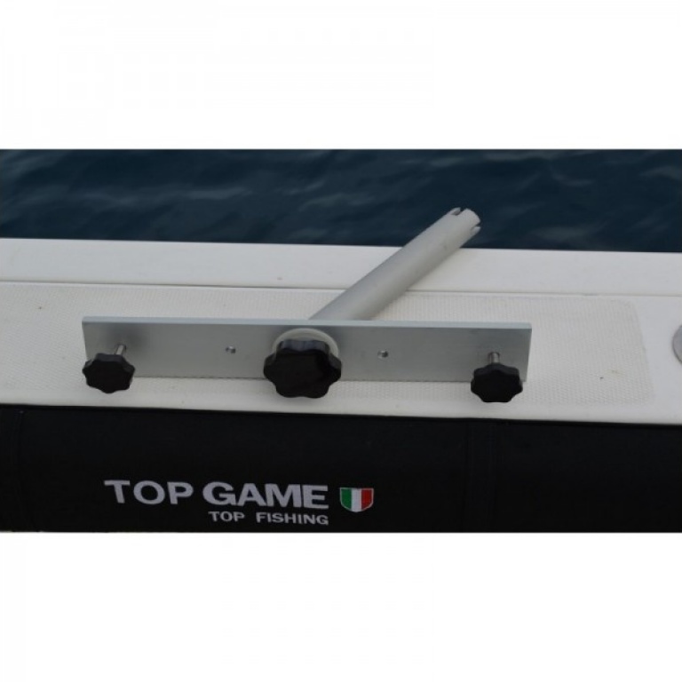 Associée à un talon coudé, la barre de couplage en inox anodisé permet de positionner broumégeur et distributeur dans un seul porte-canne