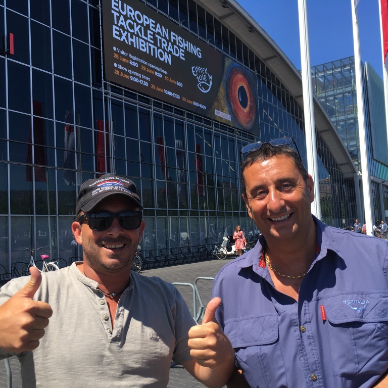 Daniel et Jérôme devant les portes de l'Efftex 2018