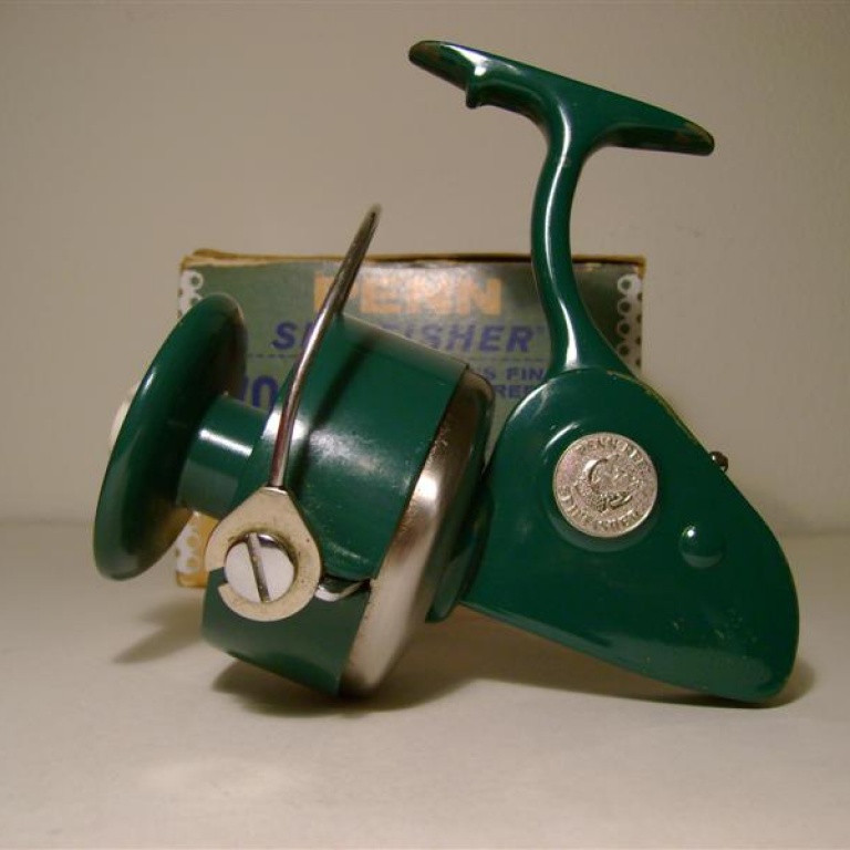 Moulinet penn Spinfisher 702 avec sa boîte Moulinet penn Spinfisher 702 avec sa boîte