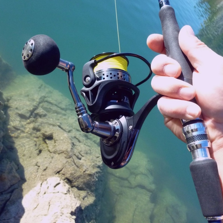 Le nouveau Mitchell 498 en pêche eaux douces. Le nouveau Mitchell 498 en pêche eaux douces.