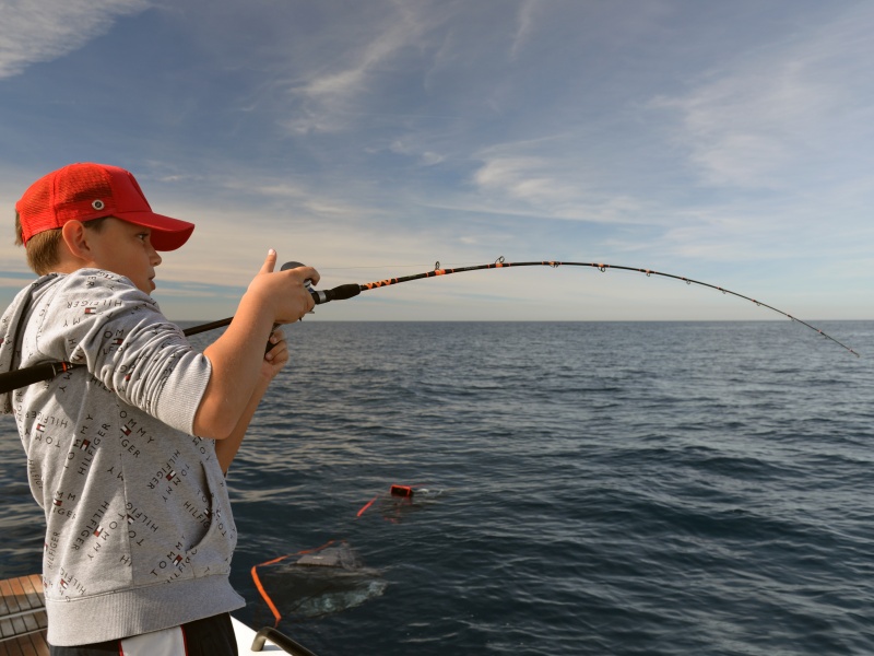 La canne Slow Pitch Italcanna est si légère que même un enfant peut combattre de beaux poissons !