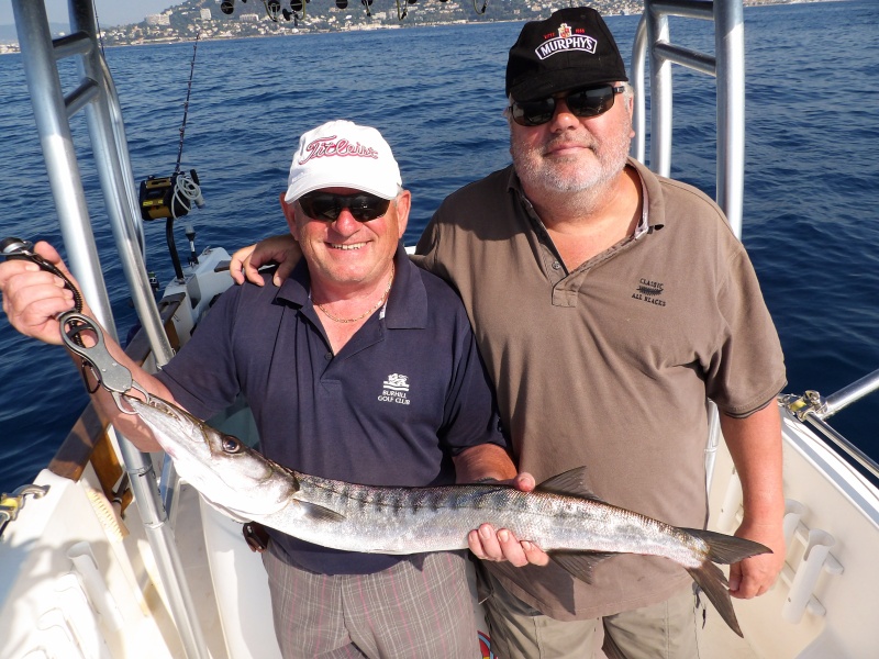 Superbe barracuda pris au downrigger par des stagiaires du guide de pêche Fabien Harbers Superbe barracuda pris au downrigger par des stagiaires du guide de pêche Fabien Harbers