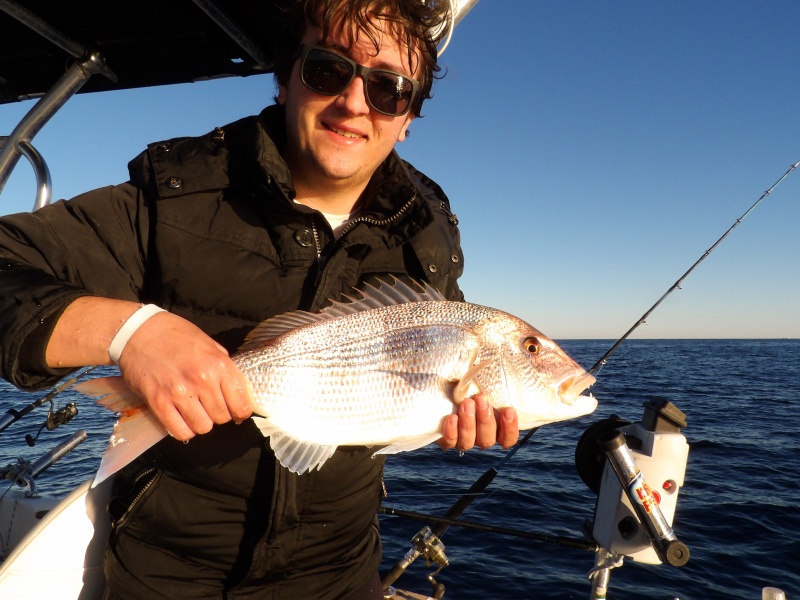 Denti pris au downrigger par un stagiaire du moniteur guide de pêche Fabien Harbers