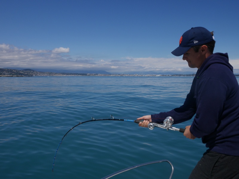 Gros combat pour ce stagiaire suite au départ d’un poisson pris au downrigger double profondeur