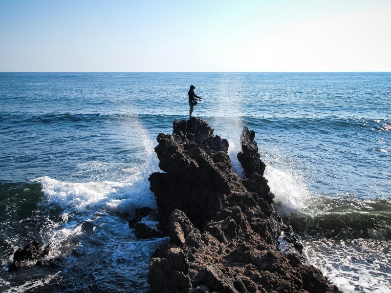 Lancez votre bombette au delà de la vague qui se forme Lancez votre bombette au delà de la vague qui se forme