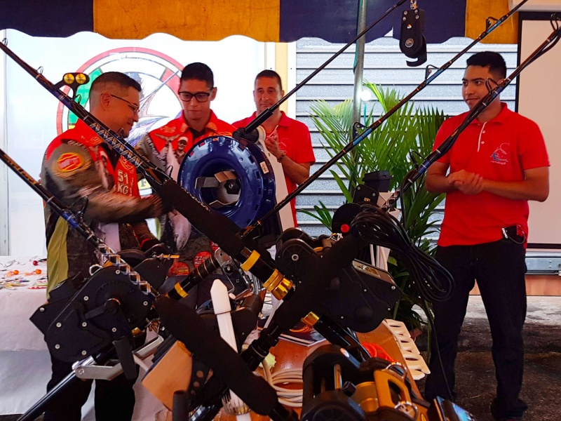 La gamme Kristal Fishing était largement exposé avec 16 appareils présentés La gamme Kristal Fishing était largement exposé avec 16 appareils présentés