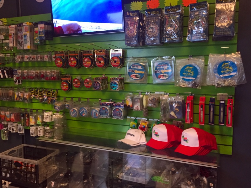 l'intérieur du magasin Top Fishing à Faa'a l'intérieur du magasin Top Fishing à Faa'a