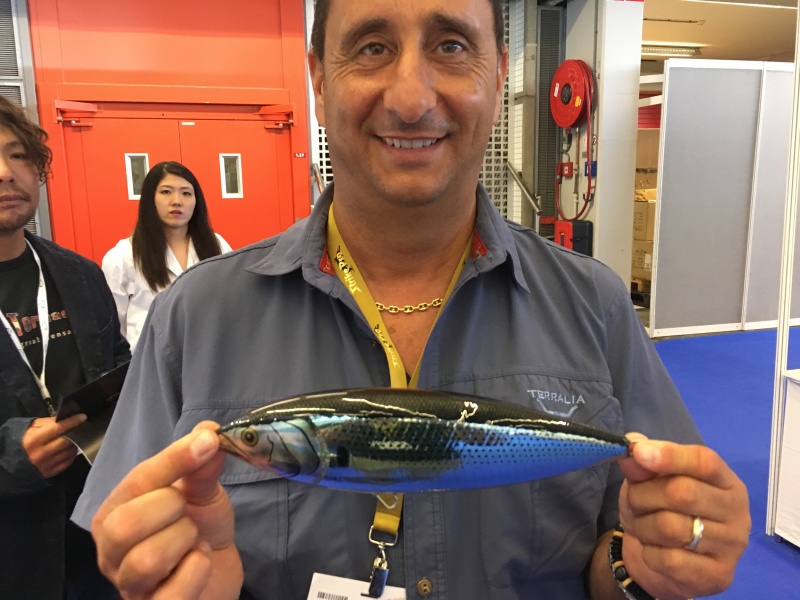 Un bonito géant, magnifique, mais le prix pêcheur proche des 150€ semble très dissuasif Un bonito géant, magnifique, mais le prix pêcheur proche des 150€ semble très dissuasif