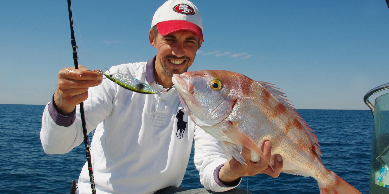 Énorme pageot de plus de 2 kg pris au slow jig Daiwa ! Énorme pageot de plus de 2 kg pris au slow jig Daiwa !