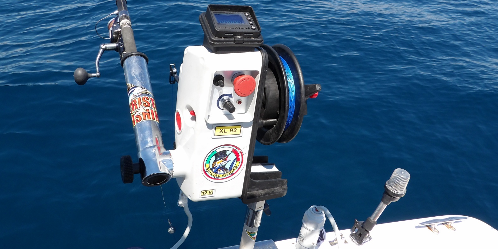 Le treuil Xl 92 Kristal Fishing est super polyvalent puisqu’il peut également être utilisé comme downrigger ! Le treuil Xl 92 Kristal Fishing est super polyvalent puisqu’il peut également être utilisé comme downrigger !