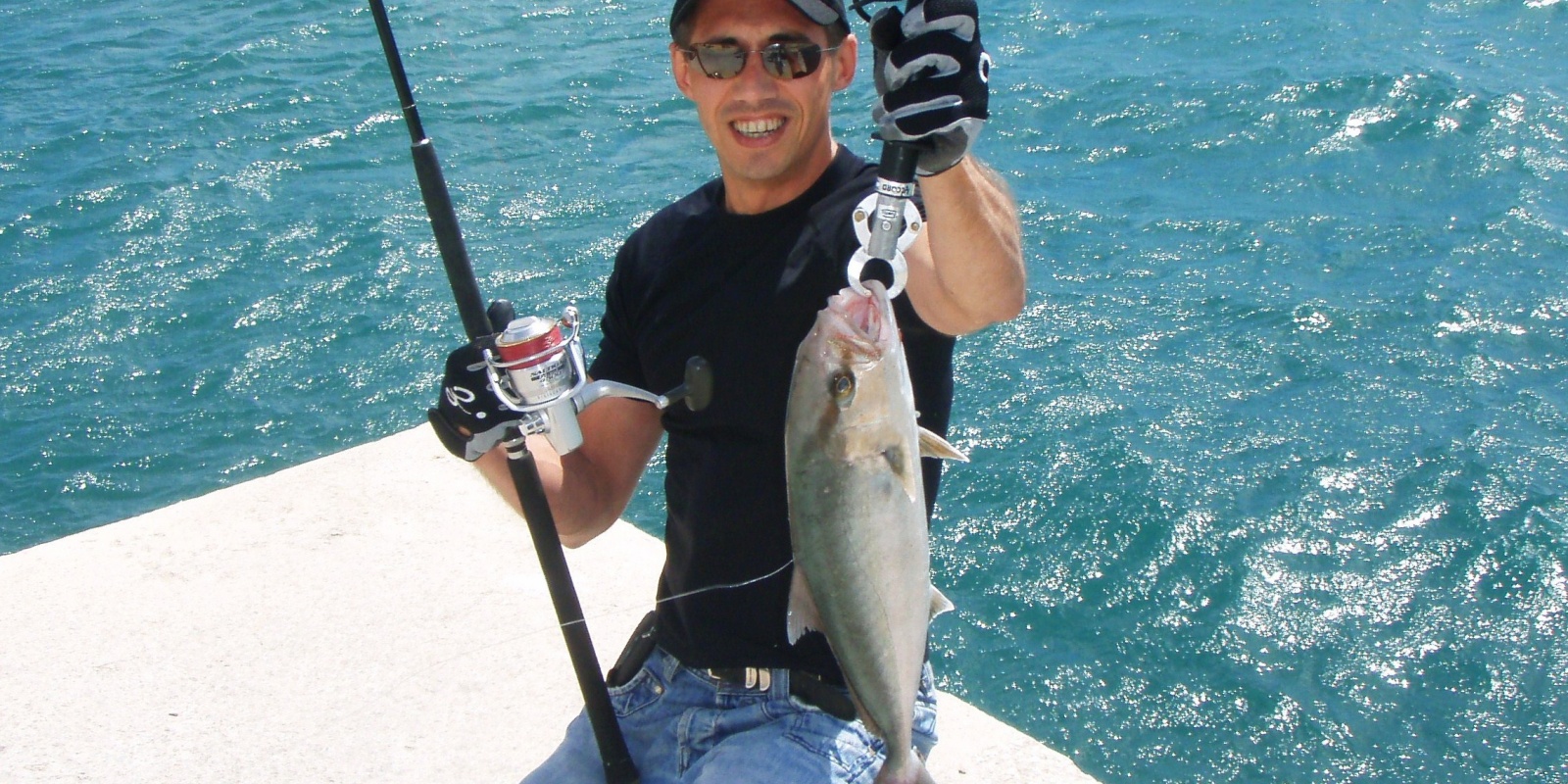 Sériole pris en shore jigging Sériole pris en shore jigging