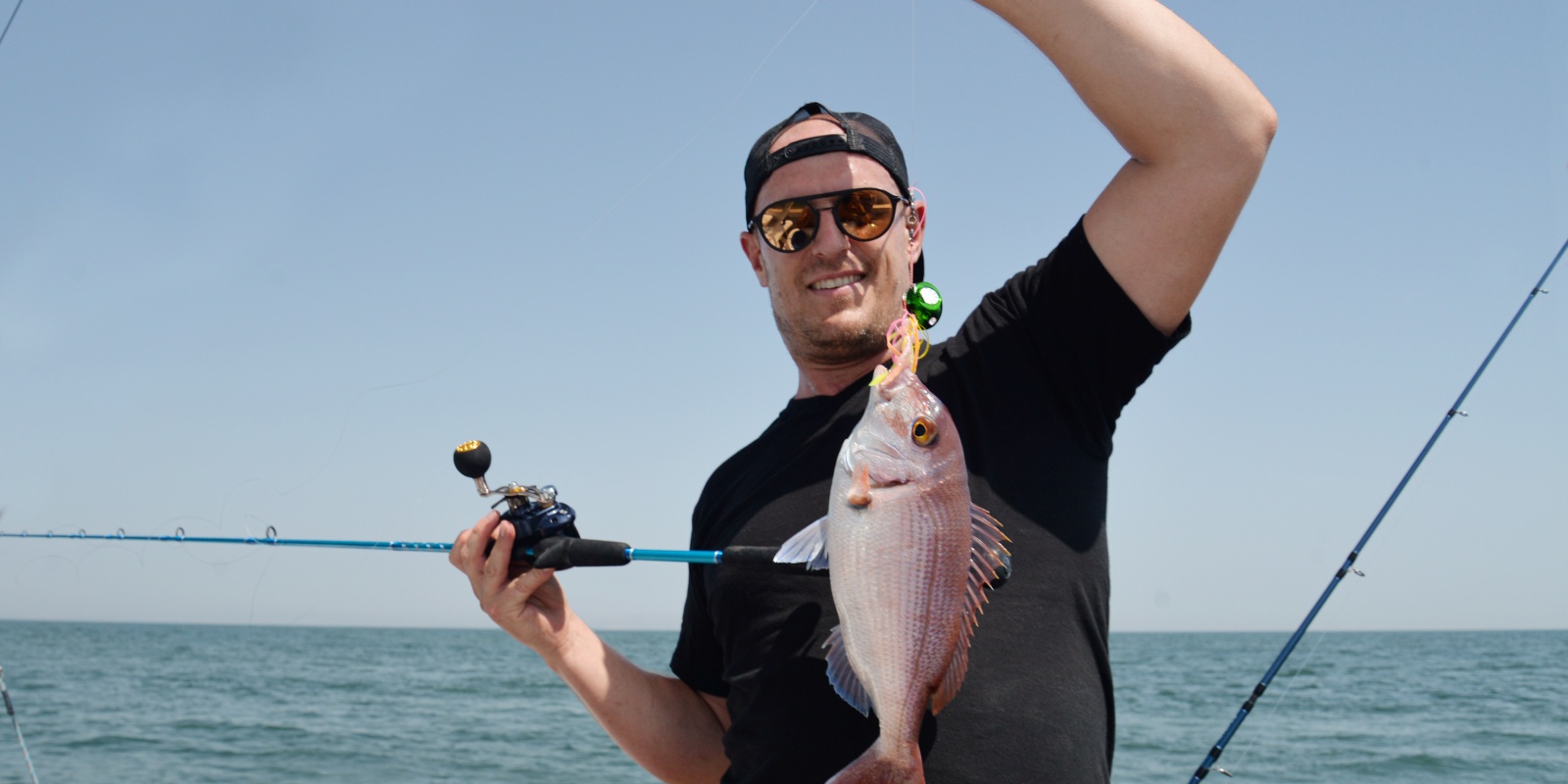 Pagre pris au kabura Shugo Explorer Tackle boosté aux lanières de calamar Pagre pris au kabura Shugo Explorer Tackle boosté aux lanières de calamar