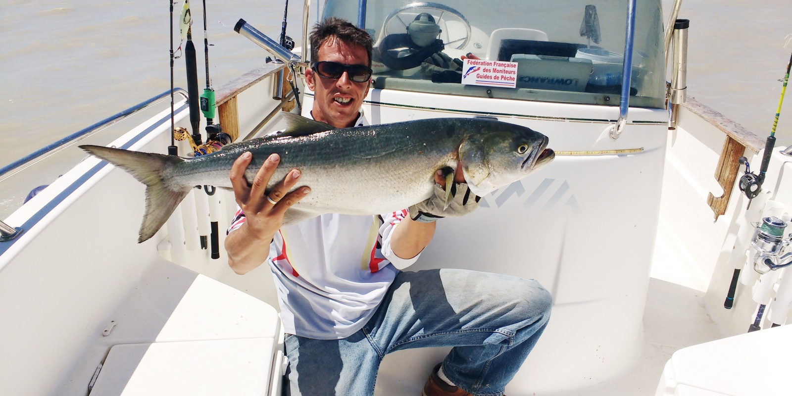 Magnifique tassergal de 7,2 kg pris au downrigger par le guide de pêche Fabien Harbers !