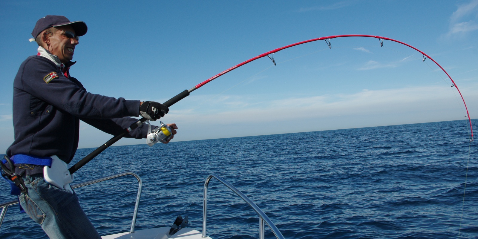 Gros combat sur un jig minnow. Gros combat sur un jig minnow.
