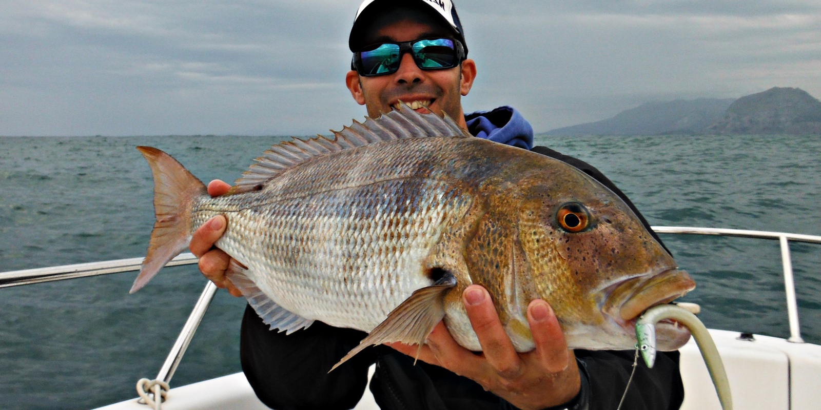 Denti de 2.5 kg au Crazy Sand Eel