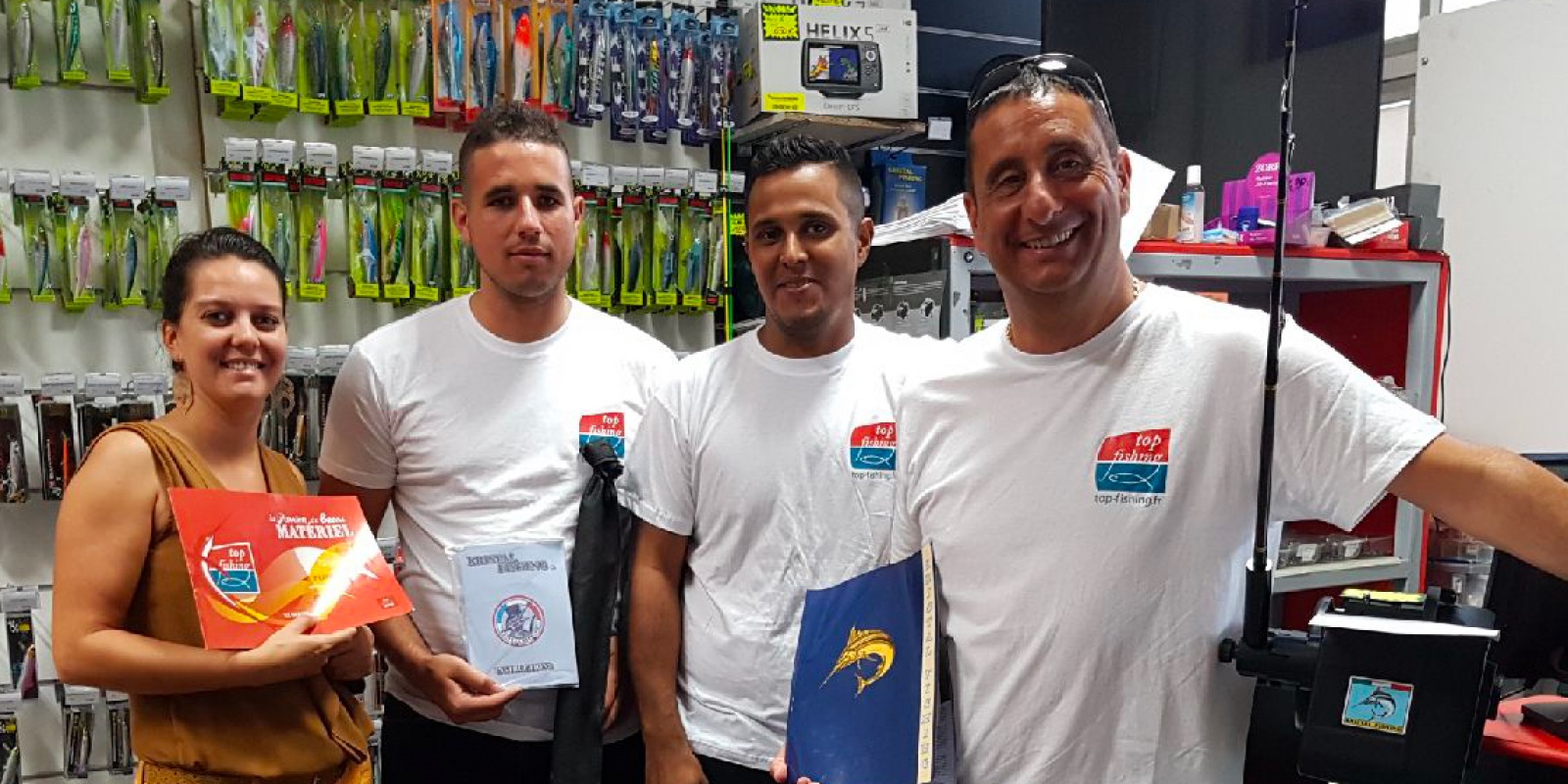 Top Fishing Saint-Pierre, Yannick et sa femme vous accueille, pour vous présenter toute la gamme Top Sea et Kristal Fishing Top Fishing Saint-Pierre, Yannick et sa femme vous accueille, pour vous présenter toute la gamme Top Sea et Kristal Fishing