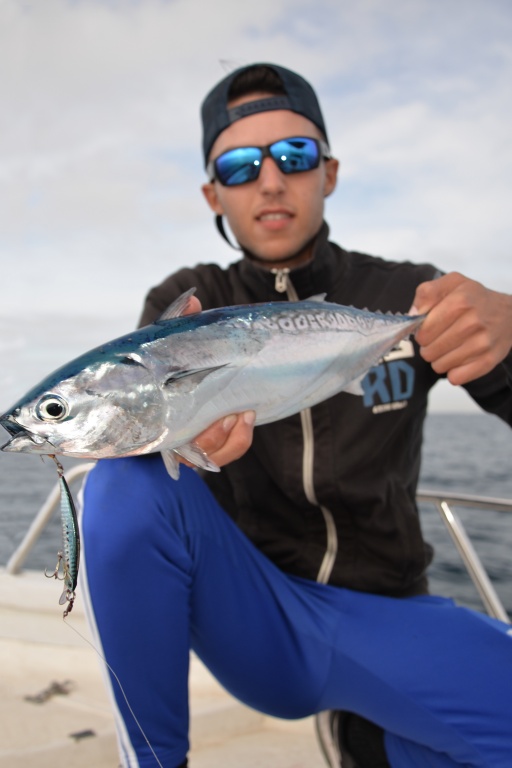 Après de nombreux refus aux casting jigs, ce jerkbait Ryuki Duo a permis de déclencher les attaques de bonites difficiles ! Après de nombreux refus aux casting jigs, ce jerkbait Ryuki Duo a permis de déclencher les attaques de bonites difficiles !