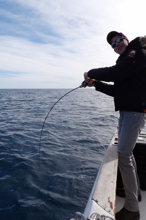 Fabien Harbers nous montre l’action de l’Amazing Top Fishing en combat avec un pagre : impressionnant !