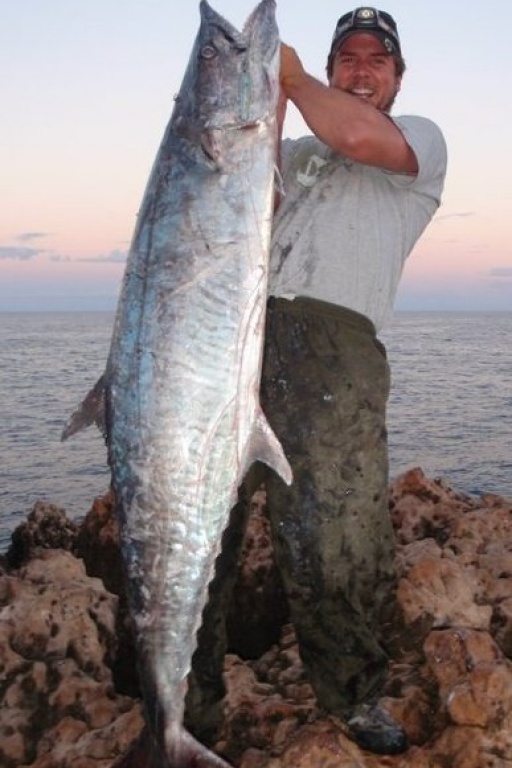 Enorme spanish mackerel avec la tresse KG Strong WFT ! Enorme spanish mackerel avec la tresse KG Strong WFT !