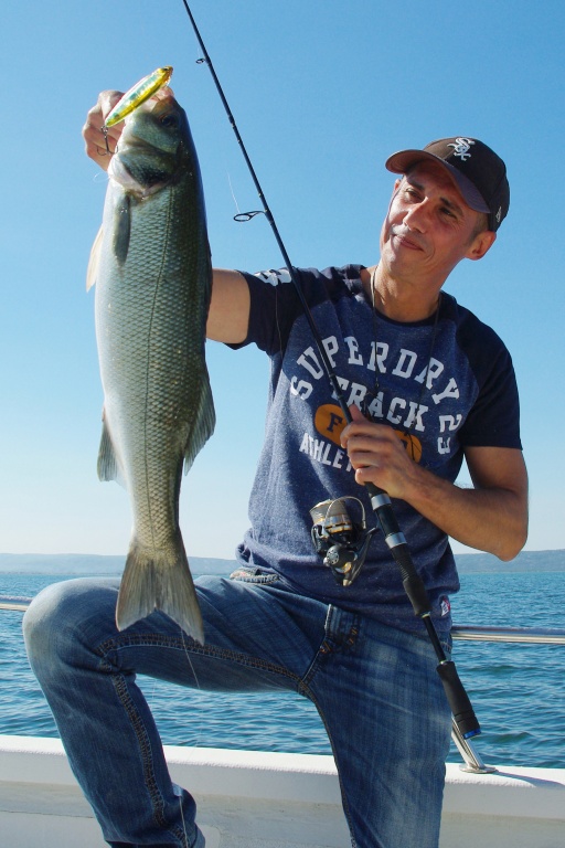 Avec sa grosse bille et sa forte densité, le 3 DB Pencil tient très bien les mers agitées  et attire de beaux poissons