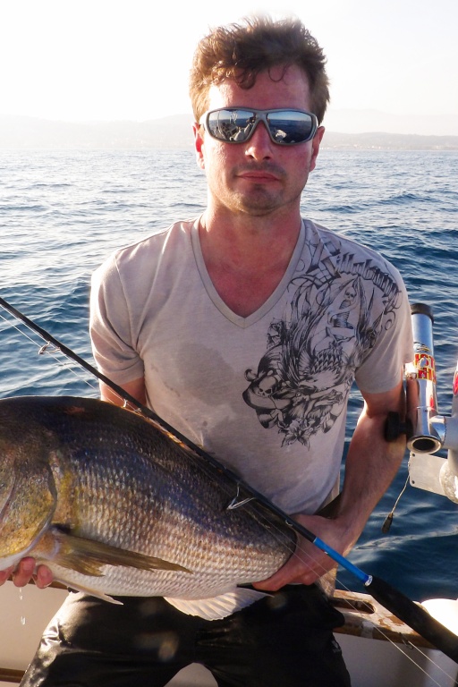Cet énorme denti de 9 kg est la preuve de l’efficacité du downrigger Kristal Fishing !