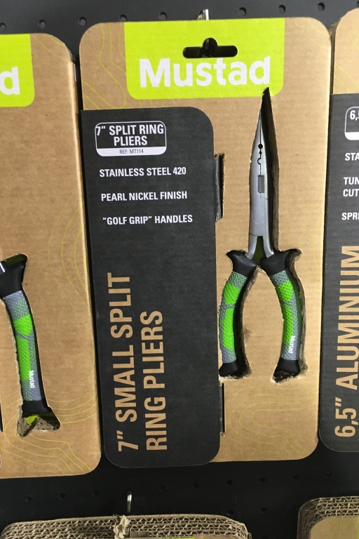 Les nouveaux emballages en carton de Mustad, beaux et écologiques Les nouveaux emballages en carton de Mustad, beaux et écologiques