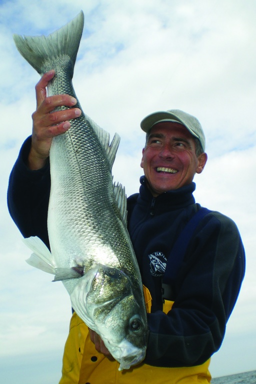 Beau bar au Mega Shad Beau bar au Mega Shad