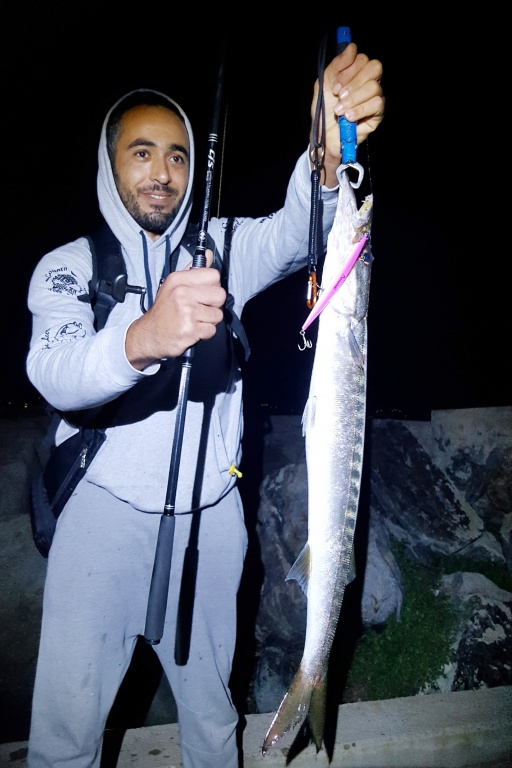 En plein concours de pêche du barracuda, Salim a touché ce beau spécimen au Némési 140