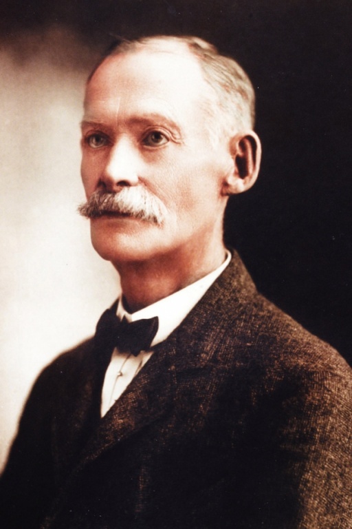 Photo de James Heddon l'inventeur du Spook Photo de James Heddon l'inventeur du Spook