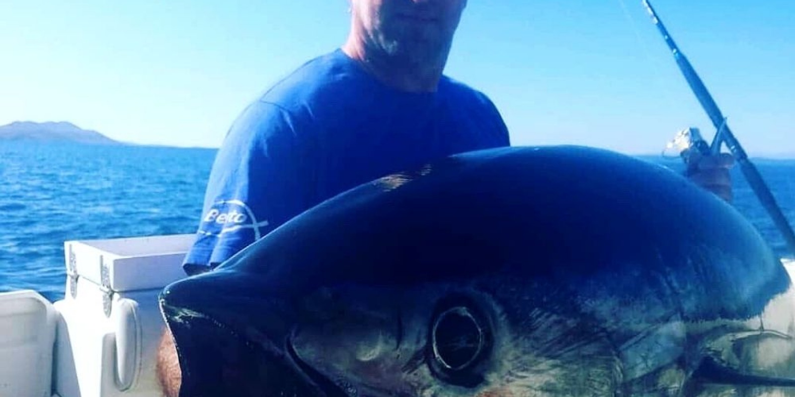 1-magnifique-thon-rouge-shad-natural-sardine-bertox.jpg Magnifique thon rouge pris au shad Natural Sardine Bertox!