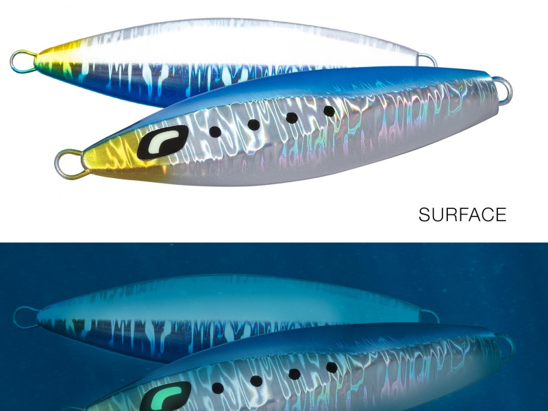 Dans les profondeurs, la brillance et la phosphorescence créent un stimulus visuel fort