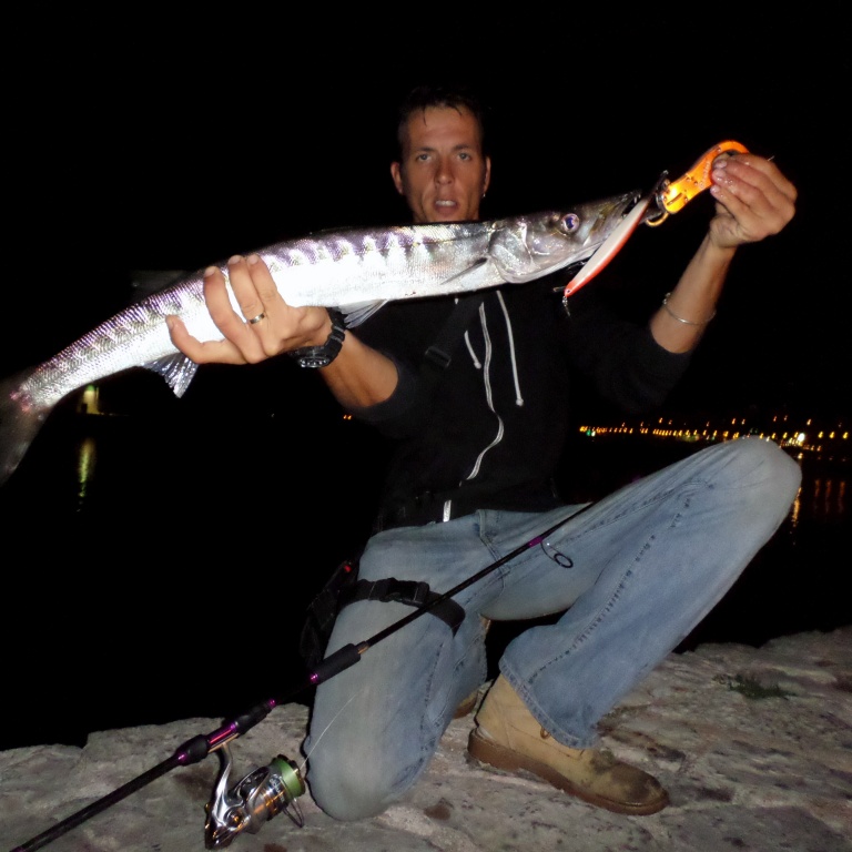 1-joli-barracuda-pris-par-fabien-harbers.jpg Joli barracuda pris par Fabien Harbers au Tide Minnow 175 Duo !