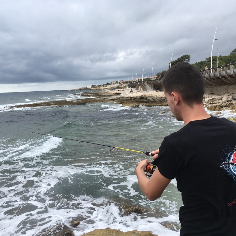 img_3251.jpg Lucas, avec la canne Top Sea Light Game No Limit